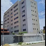 Apto Praia Do Futuro 3 Minutos Da Praia